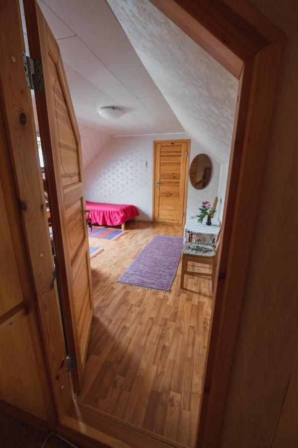 Kihnu Kuraga Homestay Lemsi Eksteriør billede